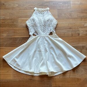 Elegant White Lace Dress
